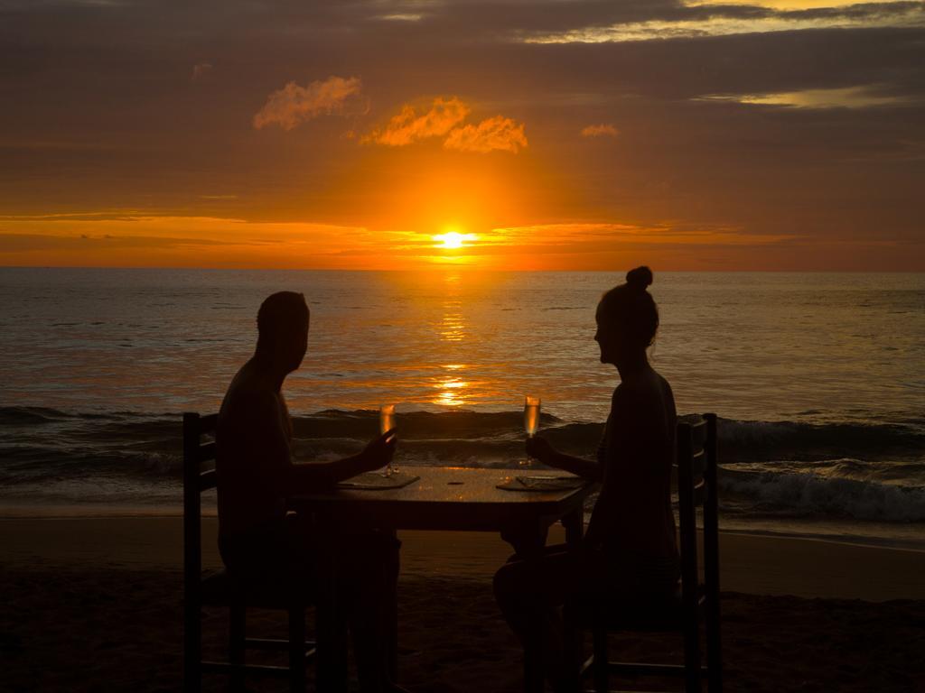 Thejan Beach Cabanas Bentota Exteriér fotografie