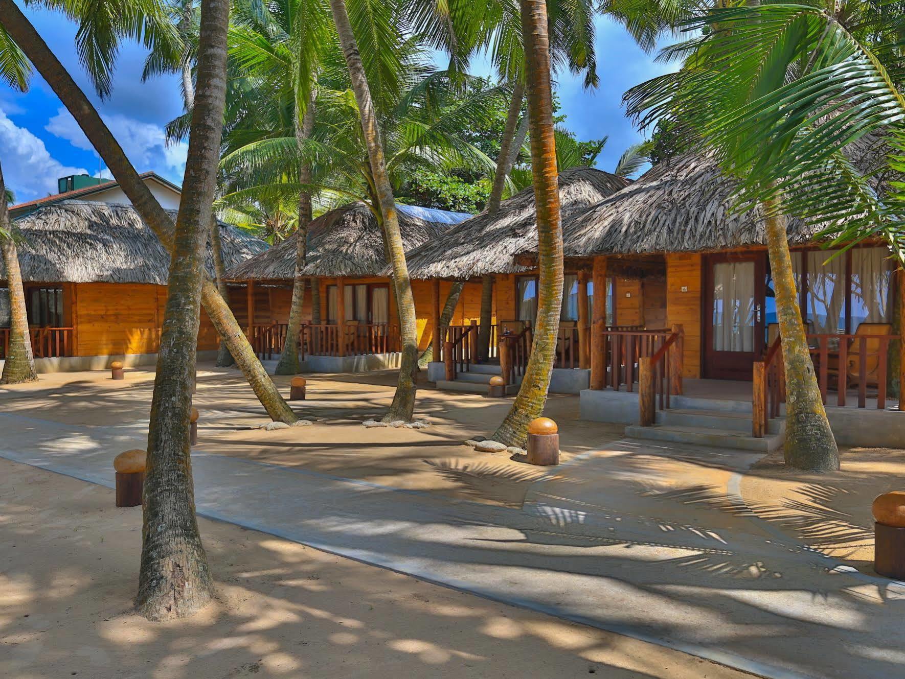 Thejan Beach Cabanas Bentota Exteriér fotografie